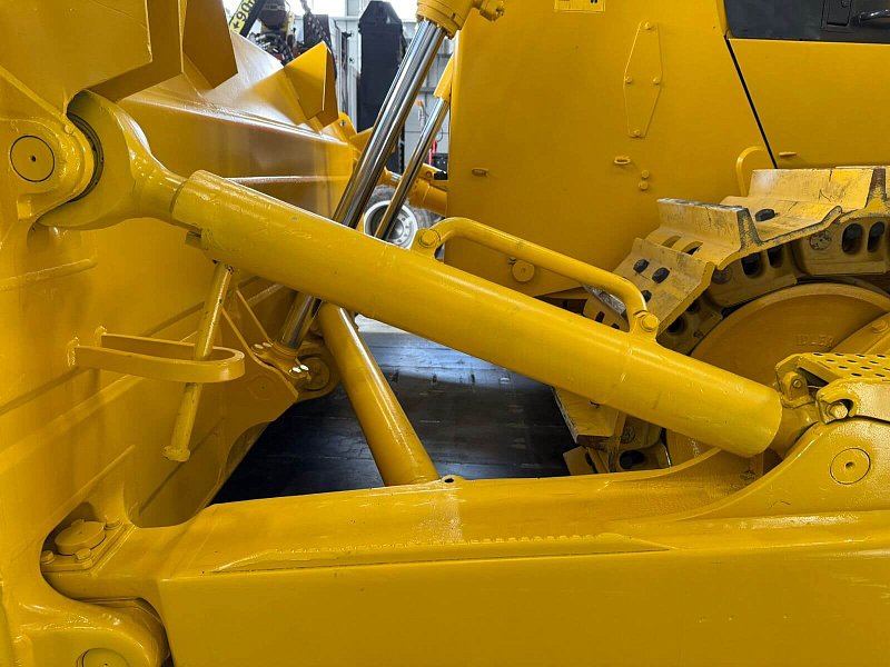 Бульдозер KOMATSU D275A-5