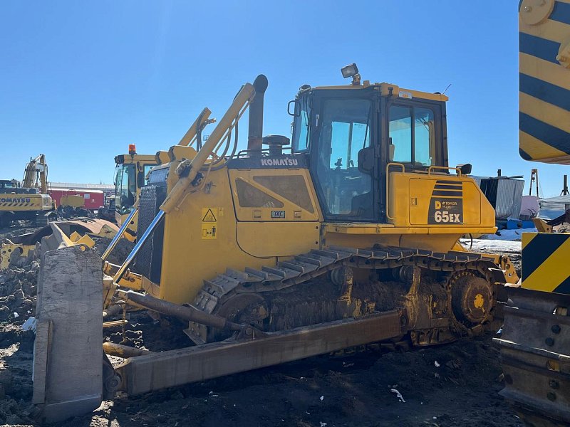 Бульдозер Komatsu D65EX-16 (83056)