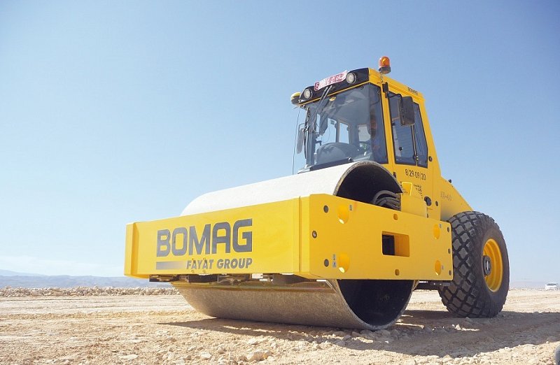 Грунтовой каток Bomag BW 218 D-40