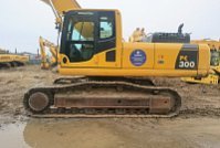 Гусеничный экскаватор Komatsu PC300-8M0 (Y301527)