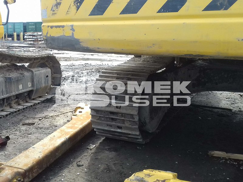 Гусеничный экскаватор Komatsu PC300-8 (Y300557)