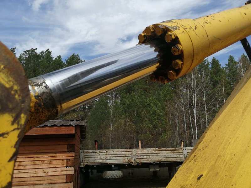 Гусеничный экскаватор Komatsu PC300-8M0 (Y301209)