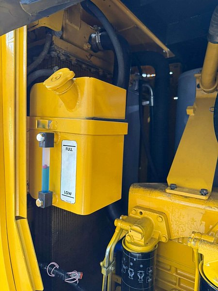 Бульдозер KOMATSU D275A-5