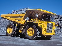 Самосвал Komatsu HD785-7