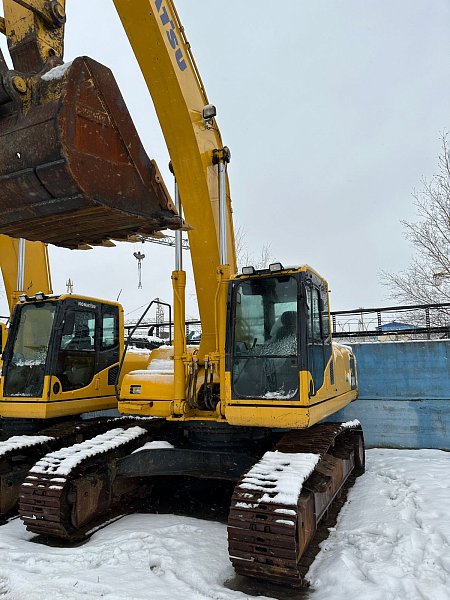 Гусеничный экскаватор Komatsu PC300-8M0 (Y301708)