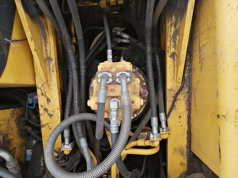 Гусеничный экскаватор Komatsu PC400-7 (85828)
