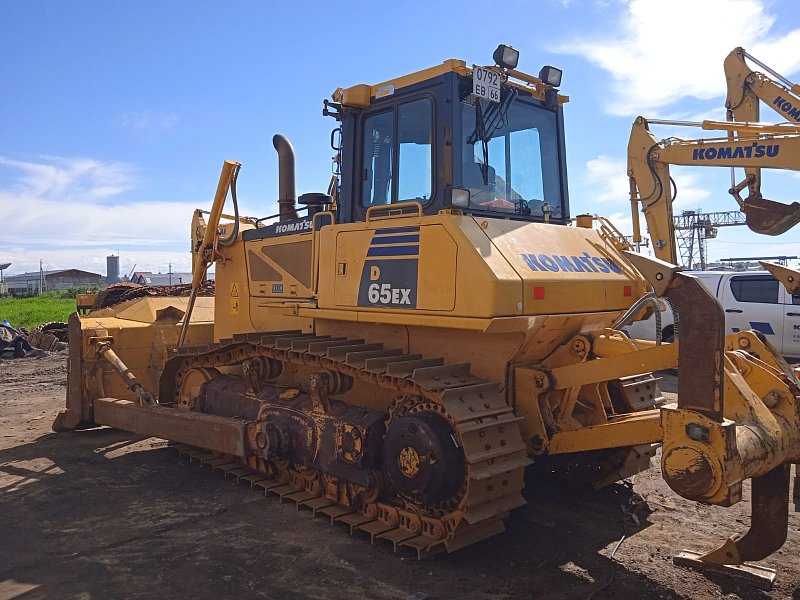 Бульдозер Komatsu D65EX-16 (82850)