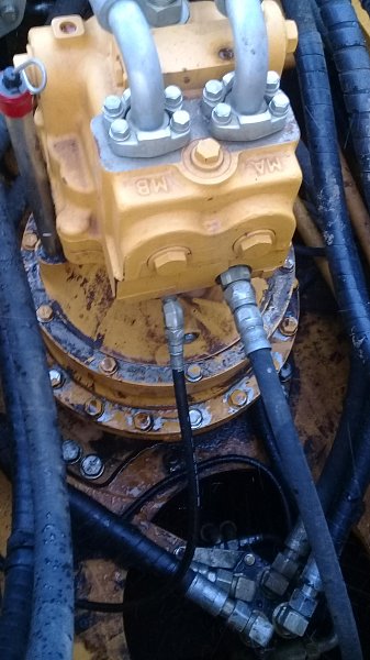 Гусеничный экскаватор Komatsu PC300-8 (64530)