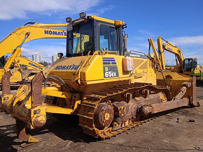 Бульдозер Komatsu D65EX-16 (82850)