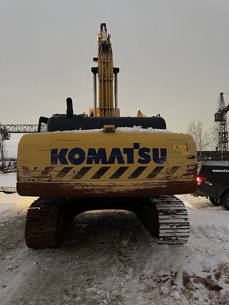 Гусеничный экскаватор Komatsu PC300-8M0 (Y301708)