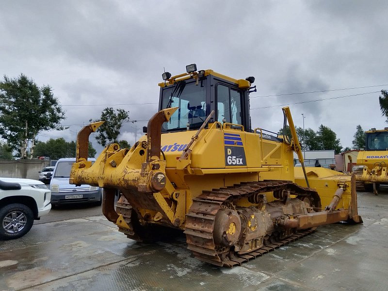 Бульдозер Komatsu D65EX-16 (83542)