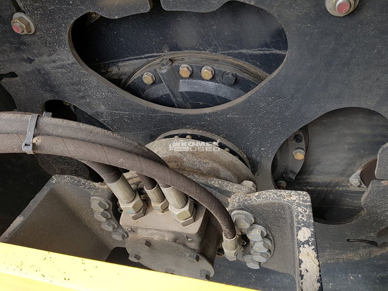 Грунтовый каток Bomag BW 211 D-40