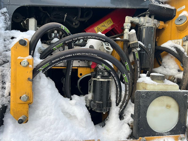 Бульдозер John Deere 750J-II