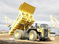 Самосвал Komatsu HD785-7 изображение 17