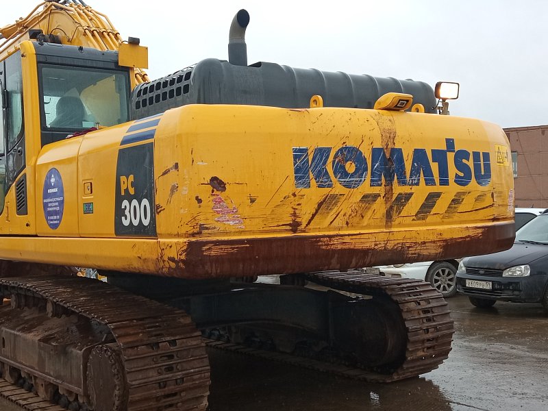 Гусеничный экскаватор Komatsu PC300-8M0 (Y301664)