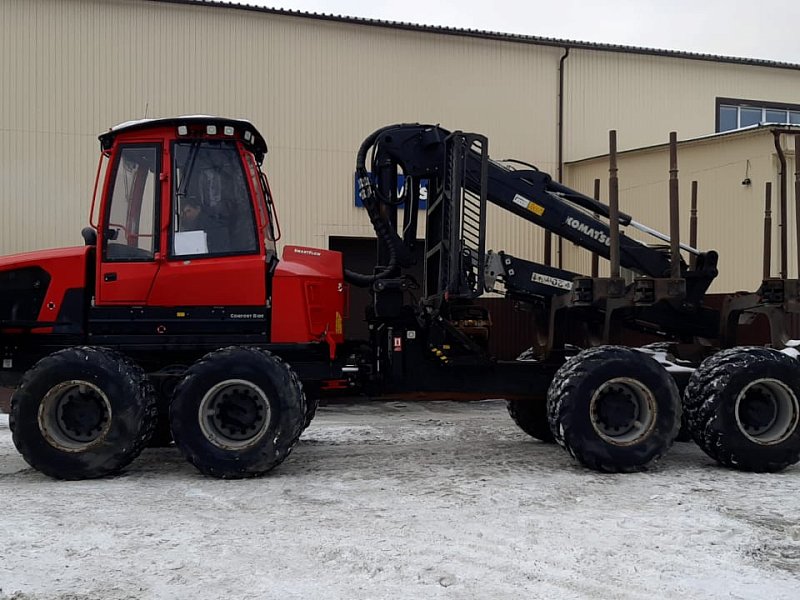 Форвардер Komatsu 875