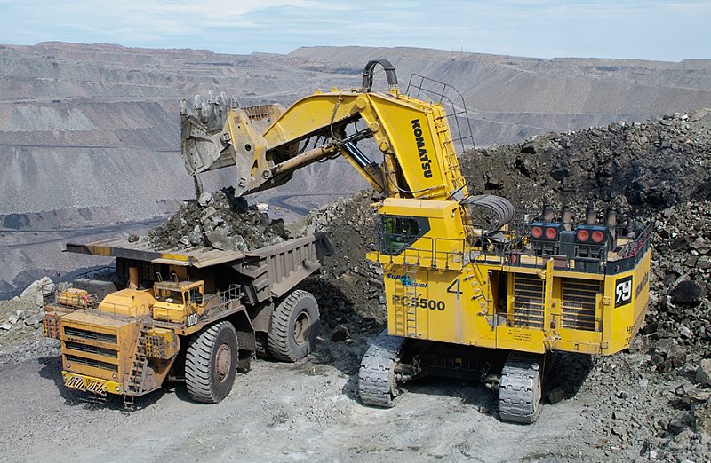 Гусеничный экскаватор Komatsu PC5500-6, Е-6 (с прямой лопатой)