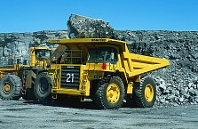 Самосвал Komatsu HD785-7 изображение 12