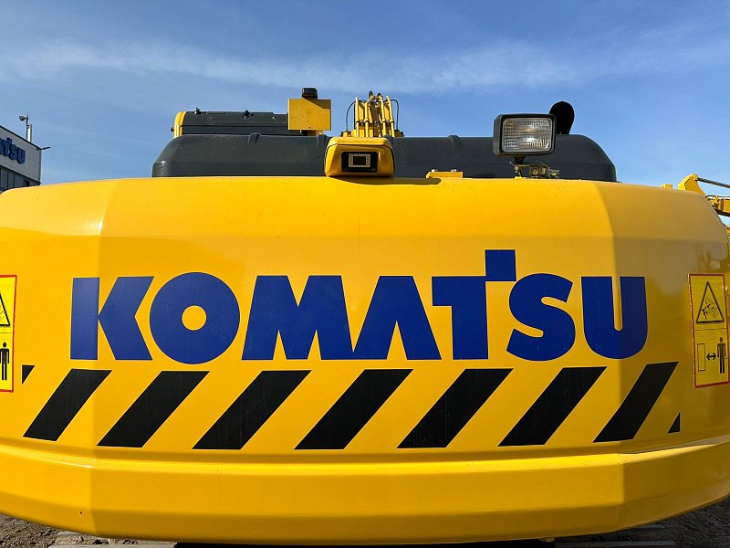 Гусеничный экскаватор Komatsu PC210NLC-10 (Y210404)