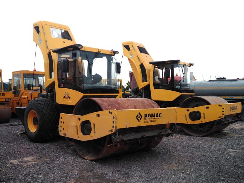 Грунтовый каток Bomag BW 213 D-5