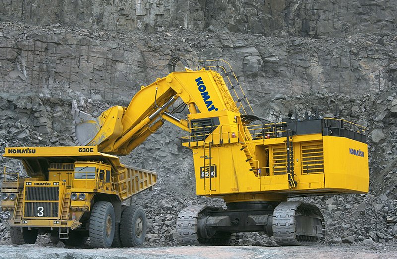 Гусеничный экскаватор Komatsu PC5500-6, Е-6 (с прямой лопатой)