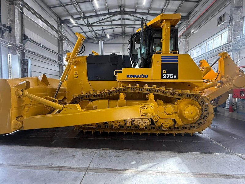 Бульдозер KOMATSU D275A-5