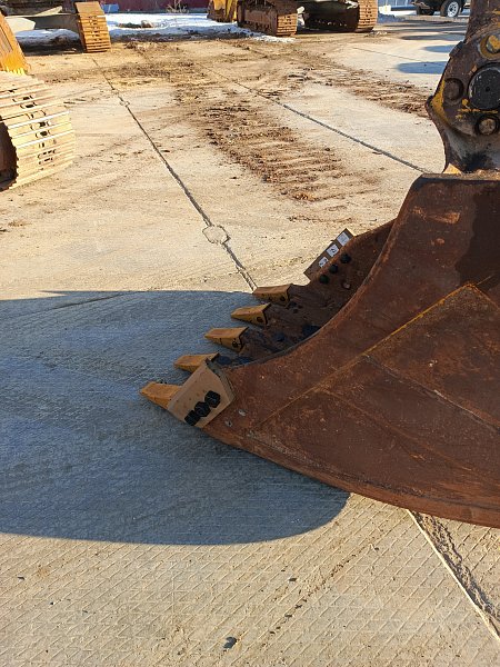 Гусеничный экскаватор Komatsu PC210-10M0 (DBCDR104)