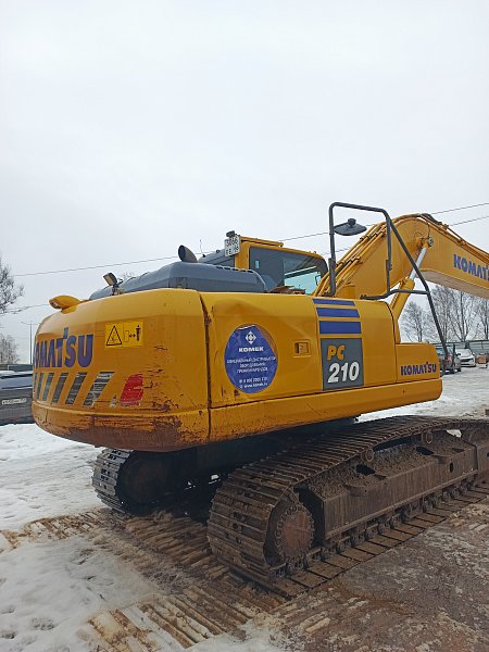 Гусеничный экскаватор Komatsu PC210-10M0 (Y205305)