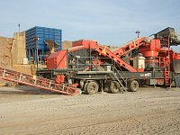 Мобильная конусная дробилка Sandvik UH421