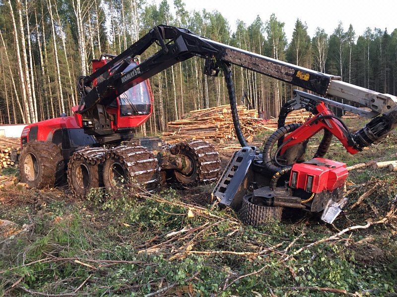 Харвестер Komatsu 931