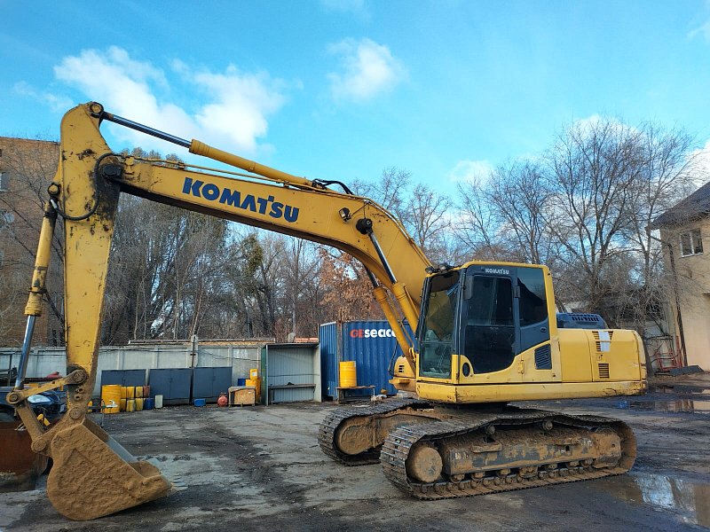 Гусеничный экскаватор Komatsu PC200-8 (Y201031)