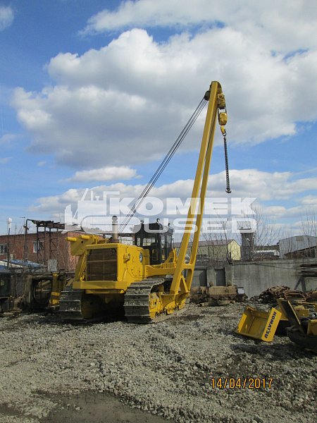 Трубоукладчик  Komatsu D355C-3